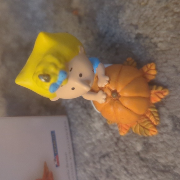 2006 " it's the Great pumpkin" Sally Hallmark ornament🎃 - Picture 2 of 11